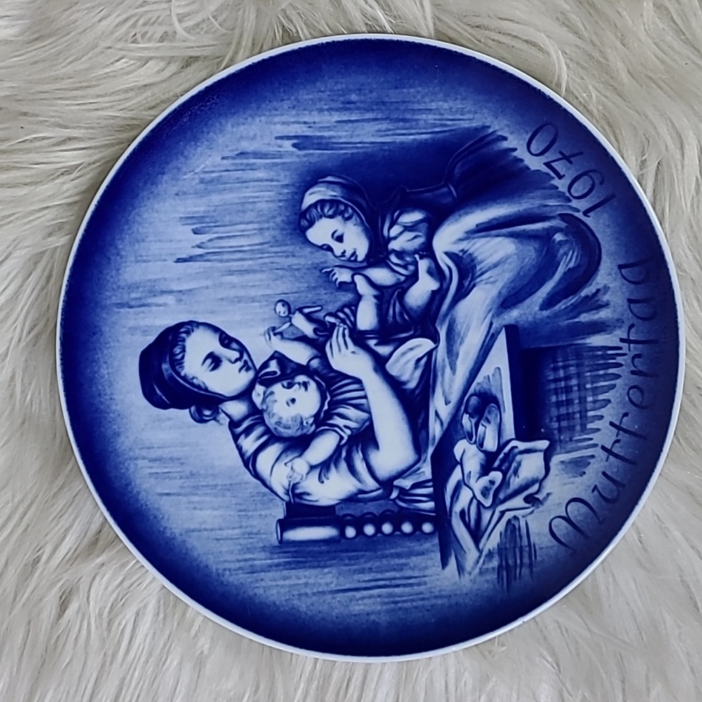 Plate Mother's Day 1970 Blue White Muttertag Bavaria Germany Collectible EUC